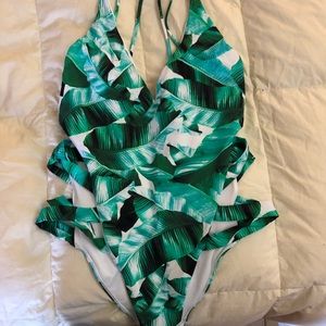 Pacsun one piece bathing suit